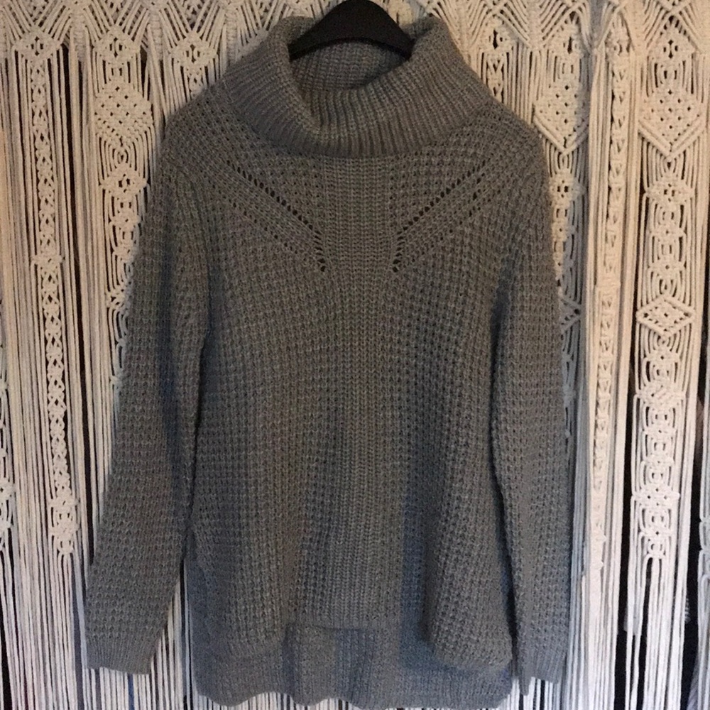Ya Los Angeles - Tunic Turtleneck Sweater